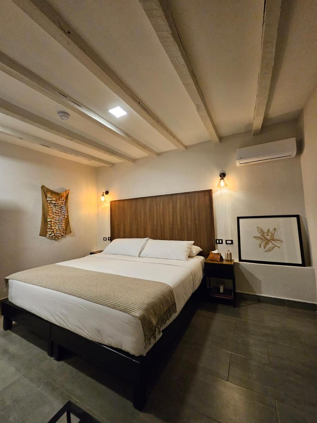 Hotel Maria Bonita Альенде Экстерьер фото