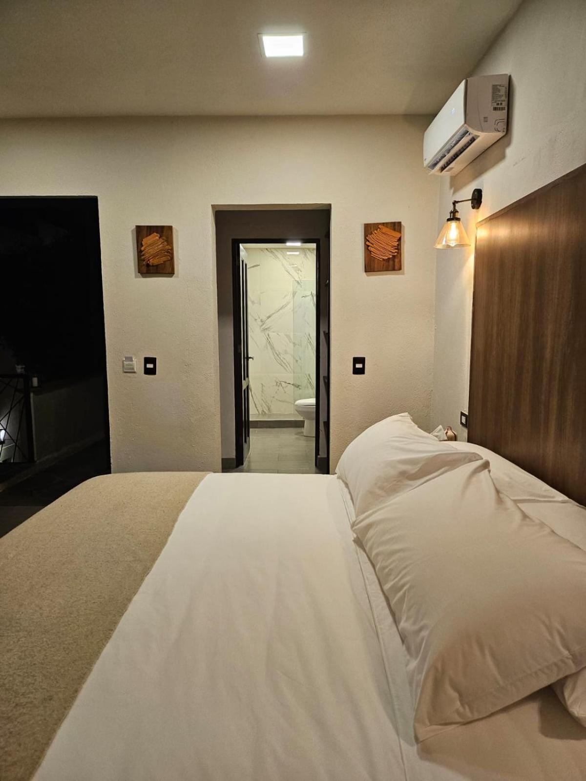 Hotel Maria Bonita Альенде Экстерьер фото