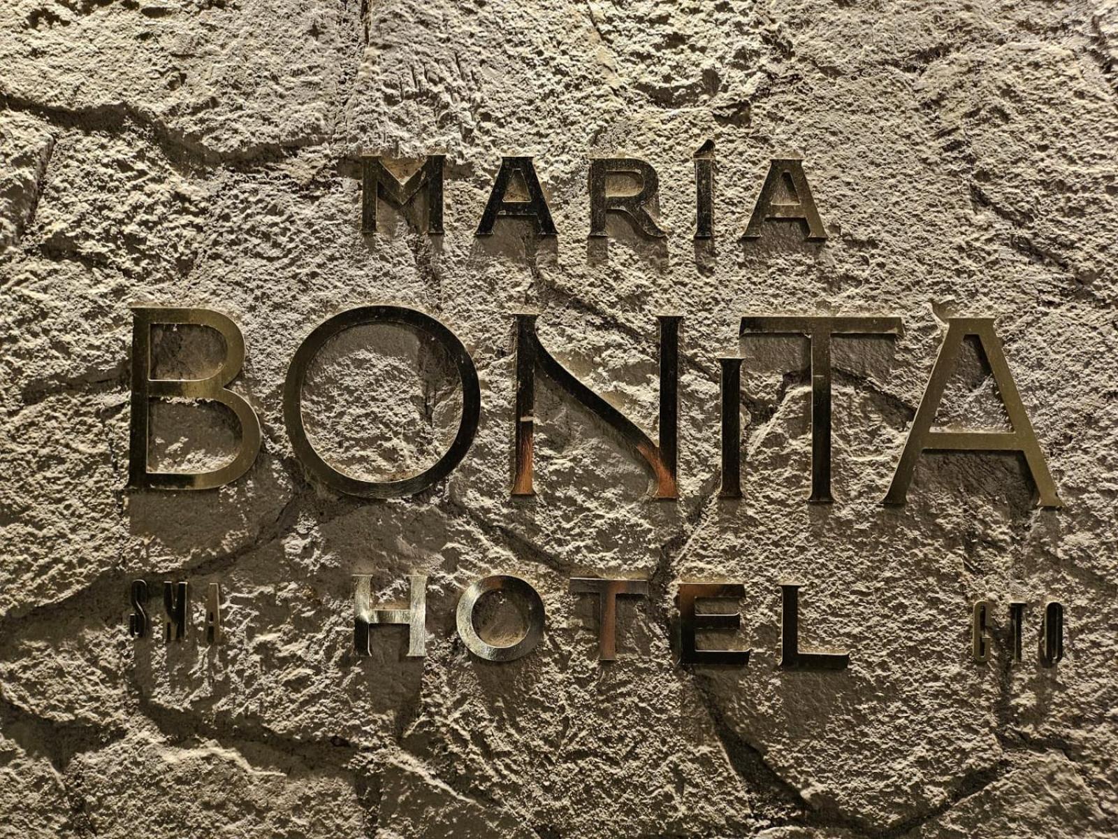 Hotel Maria Bonita Альенде Экстерьер фото